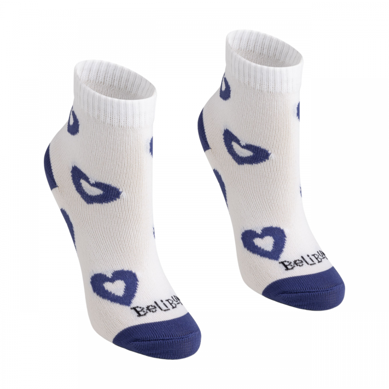 Meia Cano médio Branca/Coração Azul BeliBum